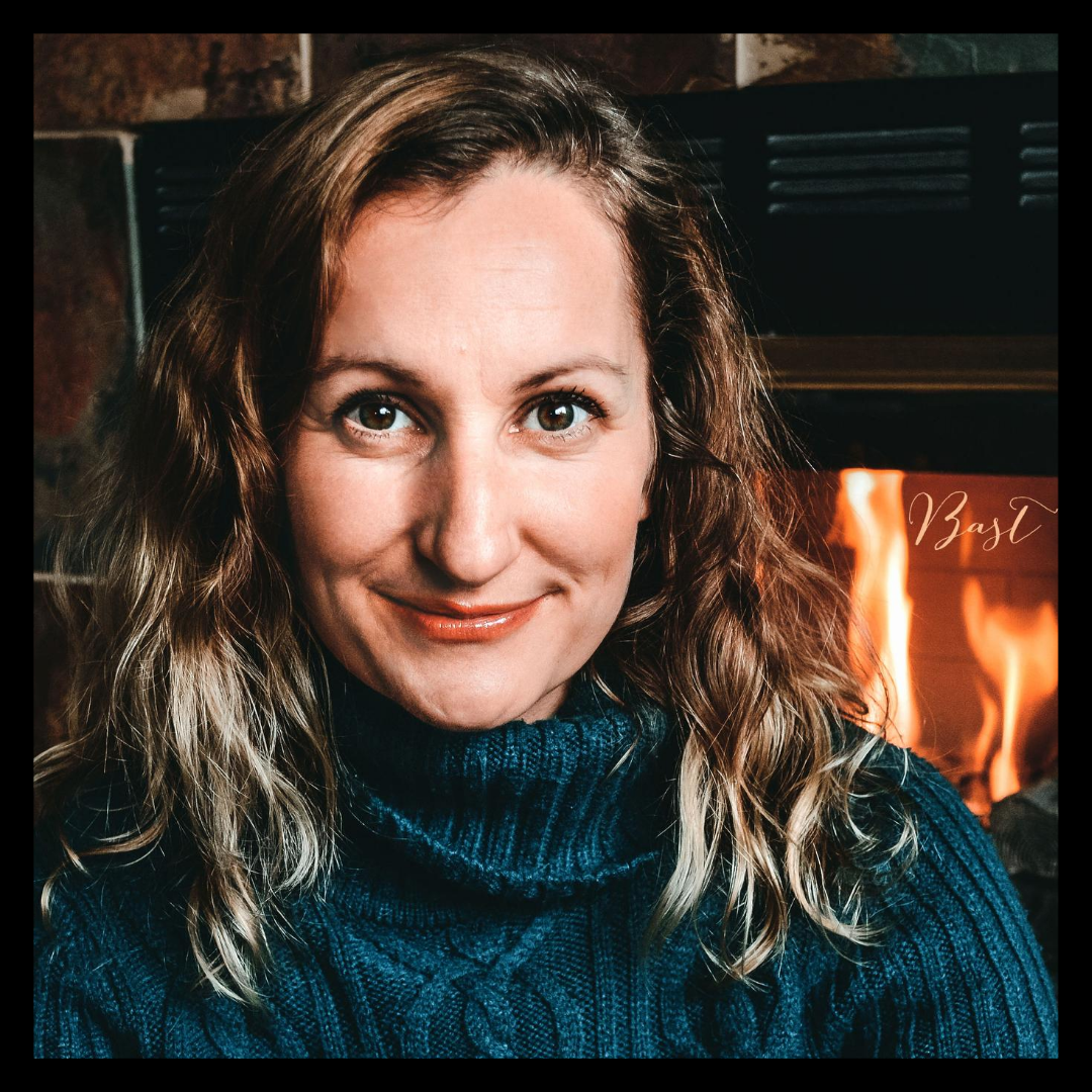 Adrienne MacIain